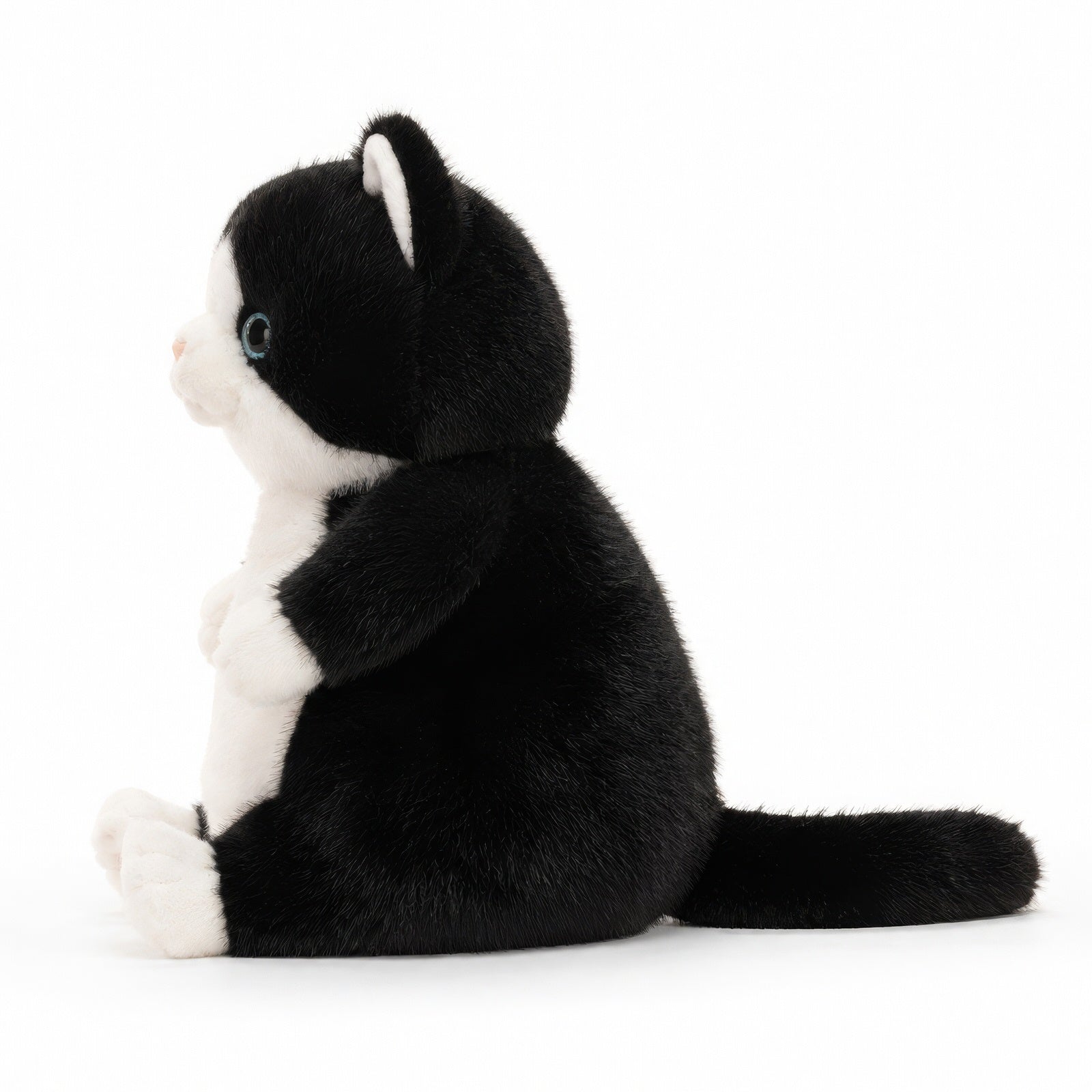 Oreo-Sitting-Cat-Plush-Toy-the-pluhables